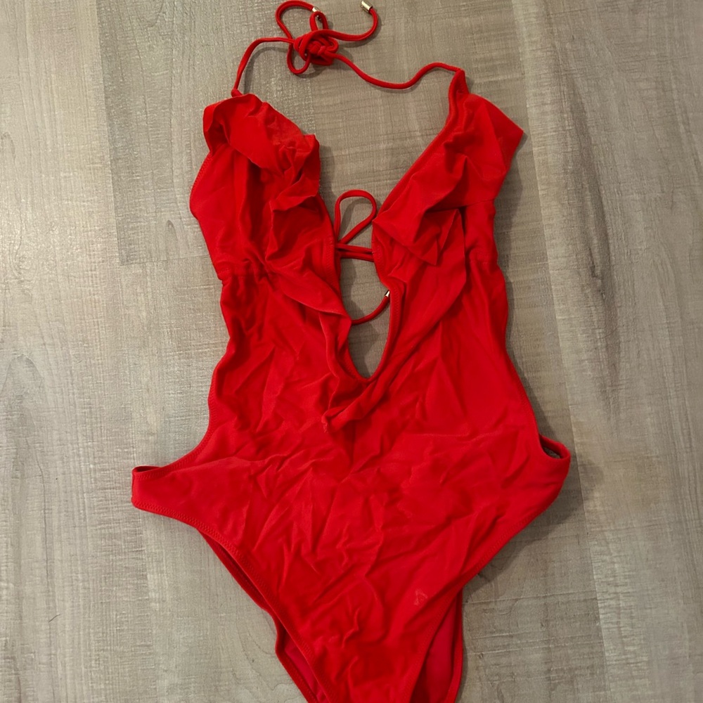 Chic Red Ruffled Swimsuit